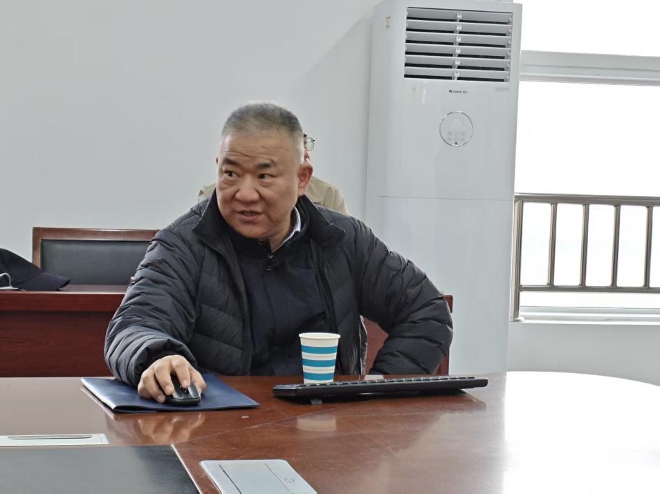 伟德国际1949官网邀请王洪伟教授为公司教师作学术研究规划专题讲座